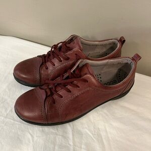 Ecco shoes women size 40